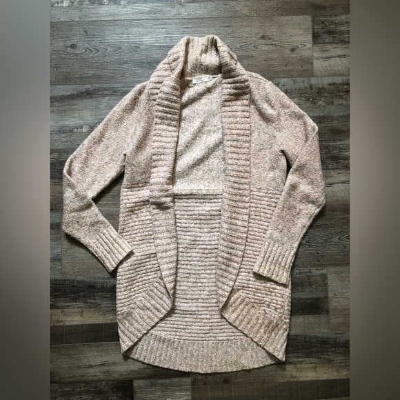 Cocoon Sweater - Picture 1 of 3